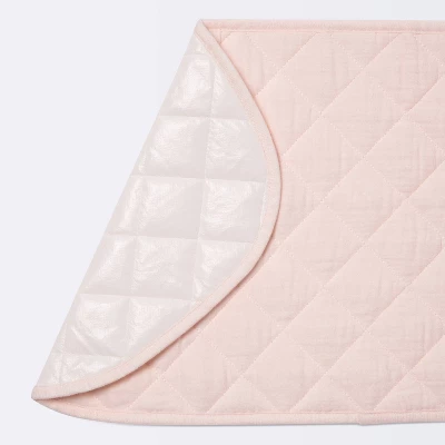 Muslin Changing Pad Liner - Cloud Island™ Light Pink - 2pk 2 Muslin Changing Pad Liner - Cloud Island™ Light Pink - 2pk - Image 2