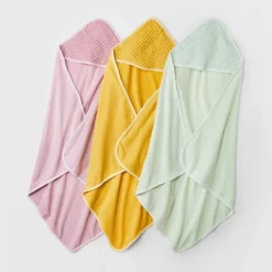 Baby Girls' 3pk Hooded Towel - Cloud Island™ -CloudIsland Sales Store GUEST c65421ec 0f16 41c5 b6da 5536c2fbcb45